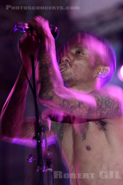 TRICKY - 2010-08-13 - PARIS - Parvis de l'Hotel de Ville - 